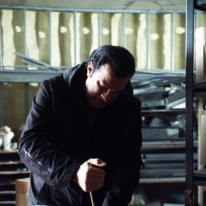 Bilder A Dangerous Man