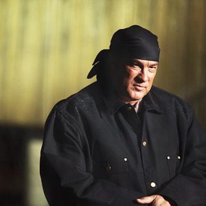 Bilder A Dangerous Man