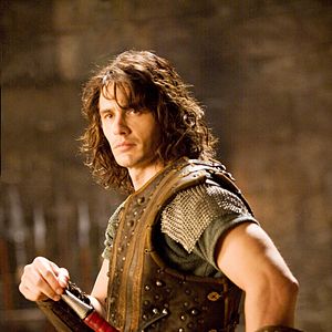 Bilder Your Highness - Schwerter, Joints und scharfe Bräute