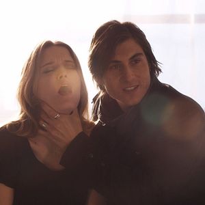 Bilder Sounds of Violence