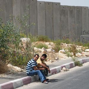 Bilder Kinder der Steine - Kinder der Mauer