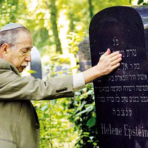 Bilder Im Himmel, Unter der Erde - Der Jüdische Friedhof Weißensee