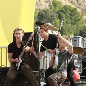 Bilder Switched At Birth