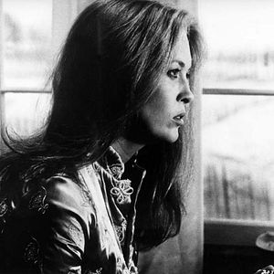 Bilder Puzzle of a Downfall Child