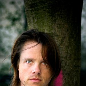 Bilder Killing the Chickens to Scare the Monkeys