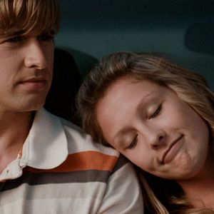 Bilder To Save a Life