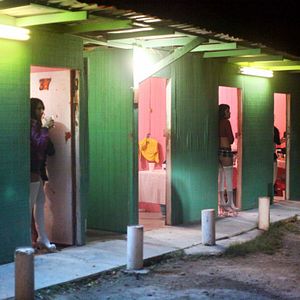 Bilder Whores' Glory