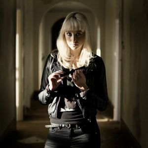 Bilder Lily Loveless