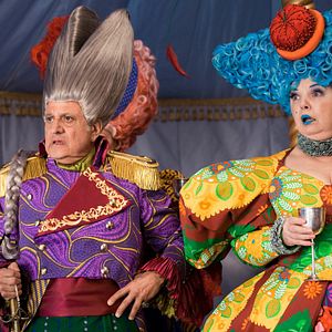 Bilder Spieglein Spieglein - Die wirklich wahre Geschichte von Schneewittchen