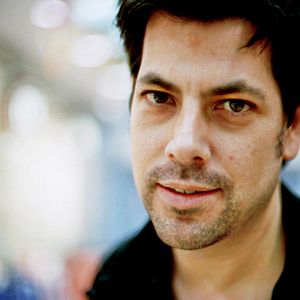 Bilder Unten Mitte Kinn