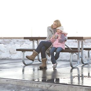 Bilder Ticket Out - Flucht ins Ungewisse