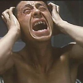 Bilder Men Behind the Sun