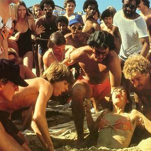 Bilder Blood Beach - Horror am Strand
