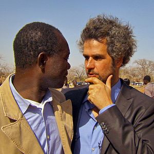 Bilder Knistern der Zeit - Christoph Schlingensief und sein Operndorf in Burkina Faso