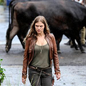 Bilder Tracy Spiridakos