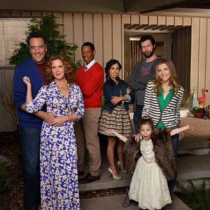 Bilder How To Live With Your Parents (For The Rest of Your Life)