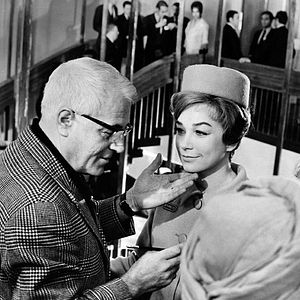 Bilder Siebenmal lockt das Weib