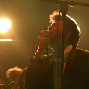 Bilder Shut Up And Play The Hits