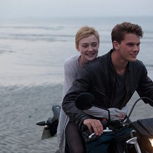 Bilder Jeremy Irvine