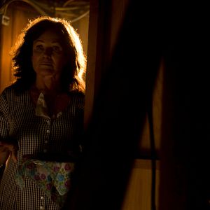 Bilder Behind Your Eyes