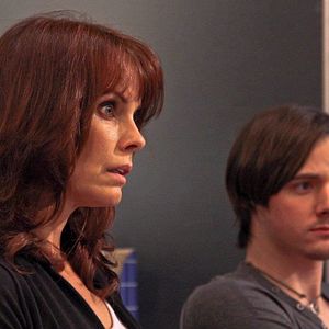 Bilder Betrayed at 17