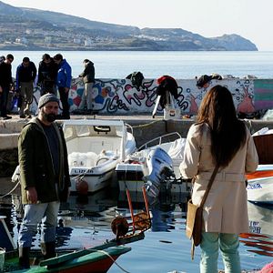 Bilder Evdeki Yabancılar