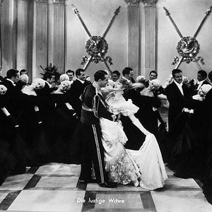 Bilder Die lustige Witwe