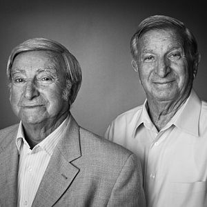 Bilder No Place on Earth - Kein Platz zum Leben