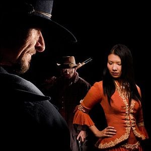 Bilder Heathens and Thieves - Das Glück ist mit dem Bösen