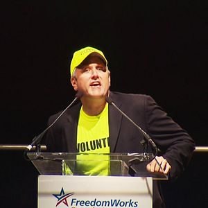 Bilder Hating Breitbart