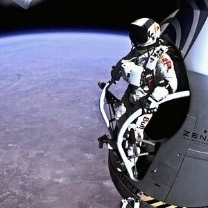 Bilder Space Dive - The Red Bull Stratos Story