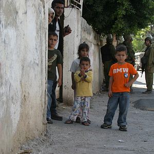 Bilder 5 Broken Cameras