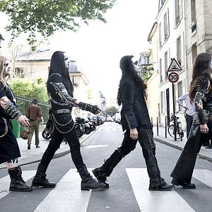 Bilder Yacine Belhousse