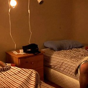 Bilder The Falls - Liebe kann nicht Sünde sein