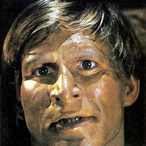 Bilder Simon MacCorkindale