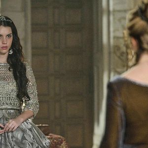 Bilder Adelaide Kane