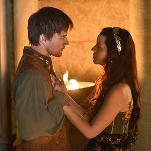 Bilder Adelaide Kane