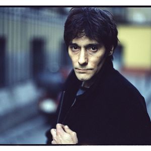 Bilder Antonio Vega, tu voz entre otras mil