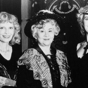 Bilder Die Witwen von Widows Peak