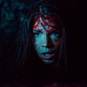 Bilder Marie Avgeropoulos