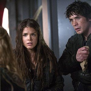 Bilder Marie Avgeropoulos