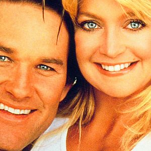 Bilder Overboard - Ein Goldfisch fällt ins Wasser