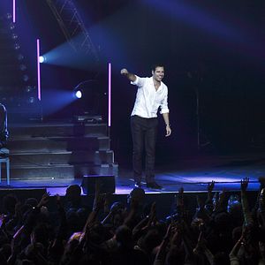 Bilder Sie verehrt ihn