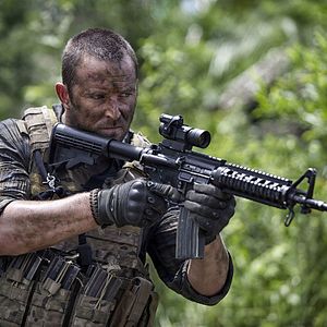 Bilder Sullivan Stapleton