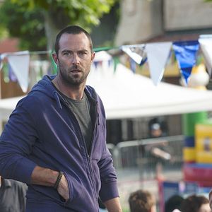 Bilder Sullivan Stapleton