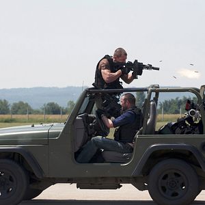 Bilder Sullivan Stapleton