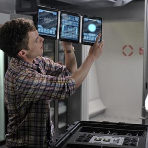 Bilder Iain De Caestecker