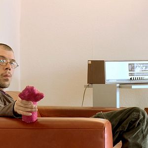 Bilder Die Meta-Morphose - Leicht verstimmt ins Rampenlicht