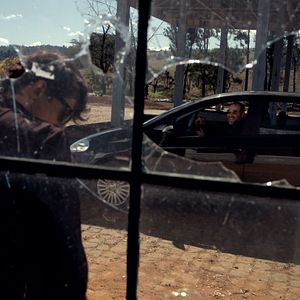 Bilder Uma Dose Violenta de Qualquer Coisa