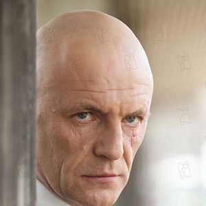 Bilder James Faulkner